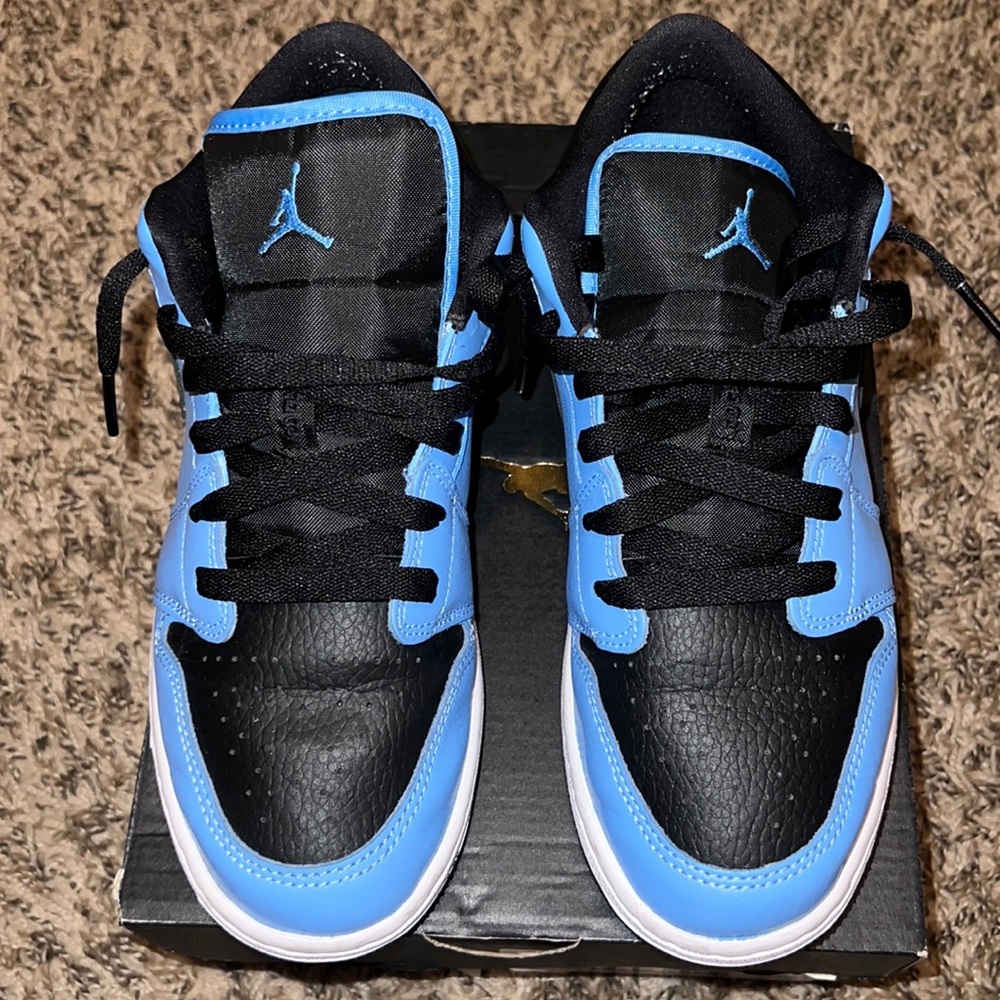 Jordan 1 Low size 5.5y